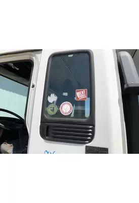 GMC T5500 Back Glass