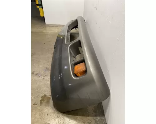 GMC T6500 Bumper Assembly, Front