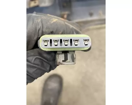 GMC T6500 Bumper Assembly, Front