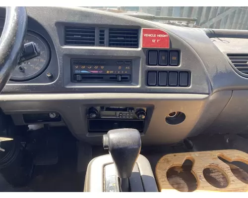 GMC T6500 Cab
