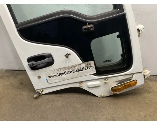 GMC T6500 Door Assembly, Front