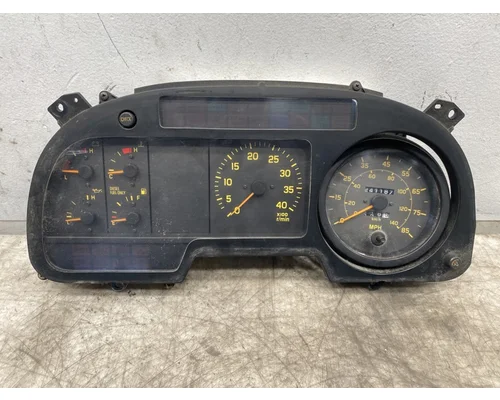 GMC T6500 Instrument Cluster