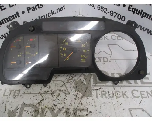 GMC T6500 Instrument Cluster