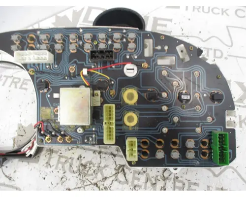 GMC T6500 Instrument Cluster