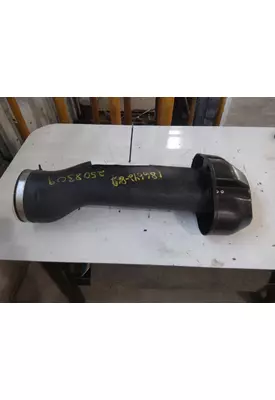 GMC T7500 AIR INTAKE