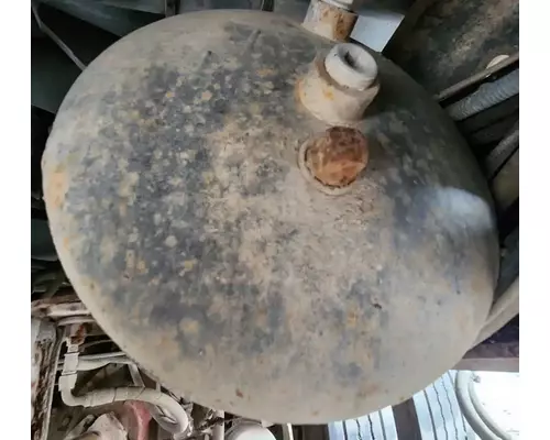 GMC T7500 Air Tank