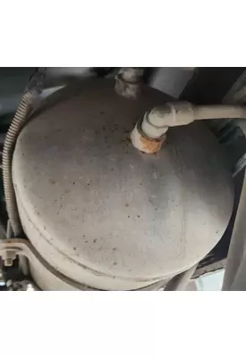 GMC T7500 Air Tank