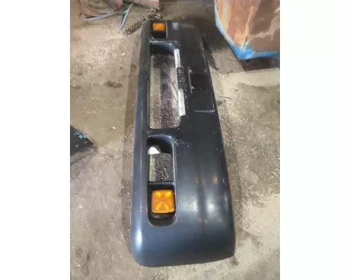 GMC T7500 BUMPER ASSEMBLY, FRONT