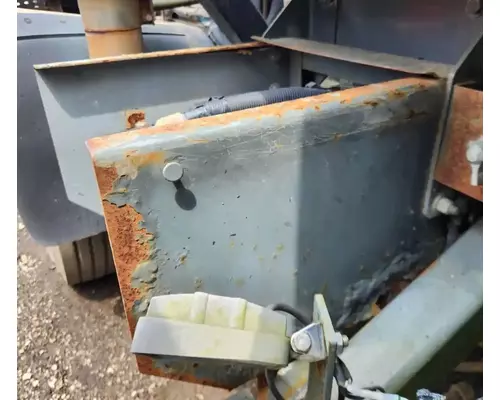 GMC T7500 Battery Box