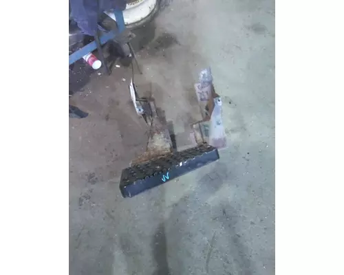 GMC T7500 CAB STEP