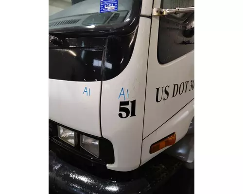 GMC T7500 COWL