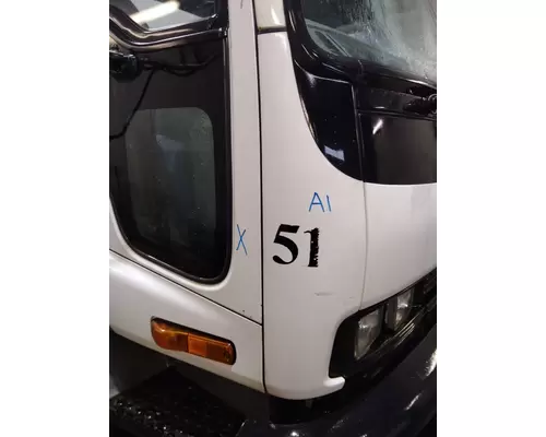 GMC T7500 COWL