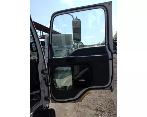 GMC T7500 Cab