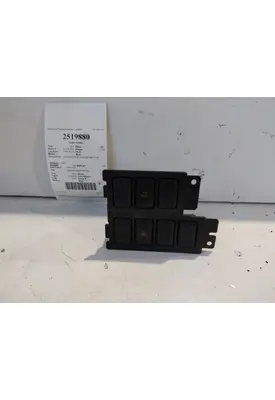 GMC T7500 DASH PANEL