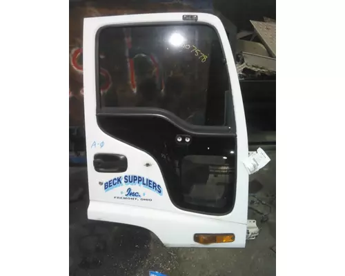 GMC T7500 DOOR ASSEMBLY, FRONT