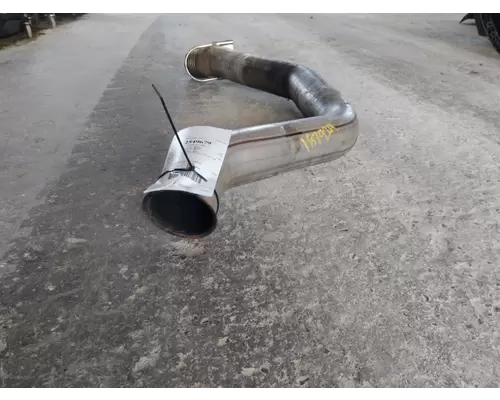 GMC T7500 EXHAUST PIPE