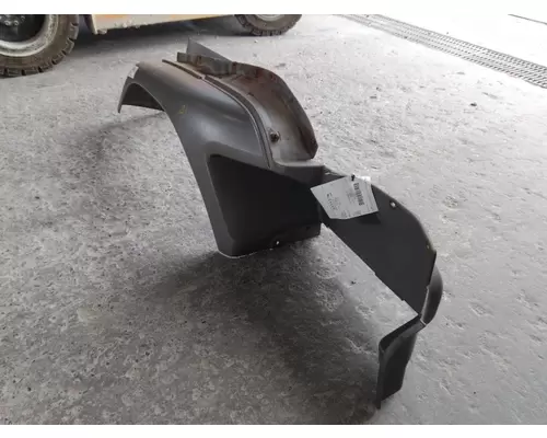 GMC T7500 FENDER ASSEMBLY, FRONT