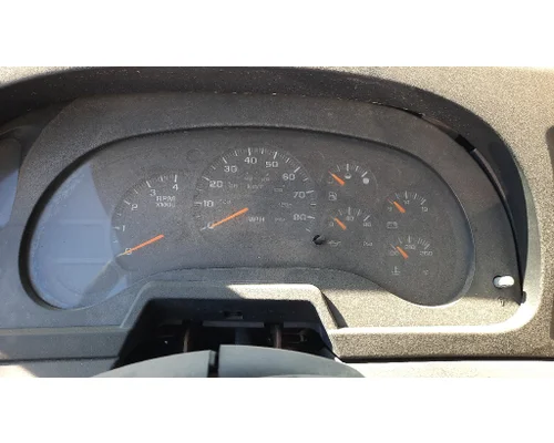 GMC T7500 GAUGE CLUSTER