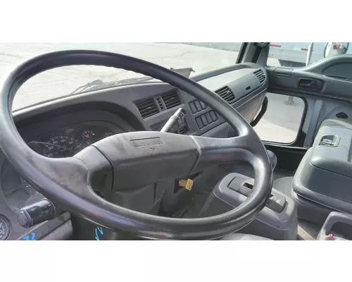 GMC T7500 GAUGE CLUSTER