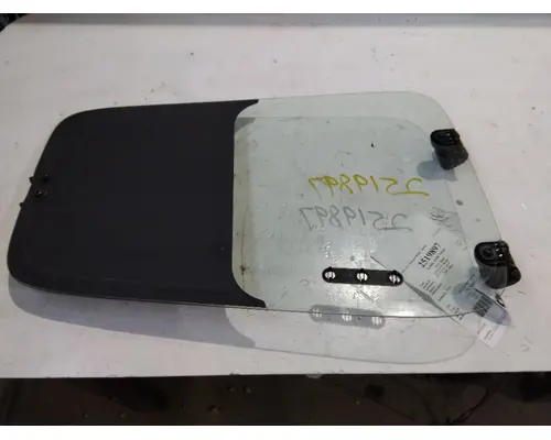 GMC T7500 GLASS, DOOR, FRONT