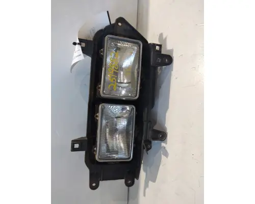 GMC T7500 HEADLAMP ASSEMBLY