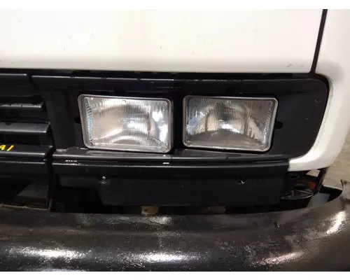 GMC T7500 HEADLAMP ASSEMBLY