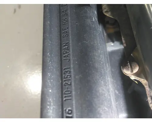 GMC T7500 HEADLAMP ASSEMBLY