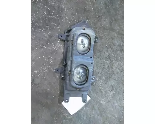 GMC T7500 HEADLAMP ASSEMBLY