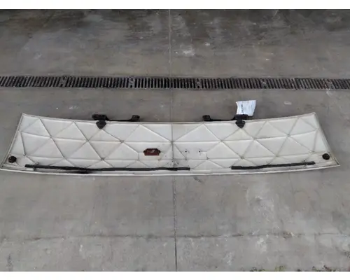 GMC T7500 HOOD