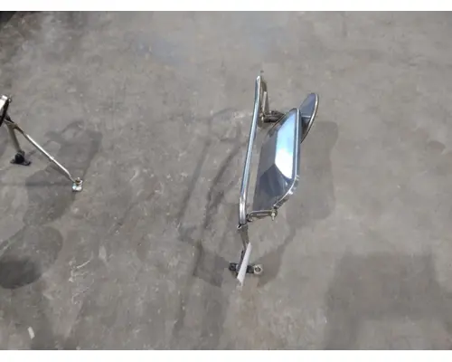 GMC T7500 MIRROR ASSEMBLY CABDOOR