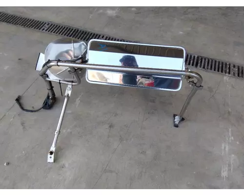 GMC T7500 MIRROR ASSEMBLY CABDOOR