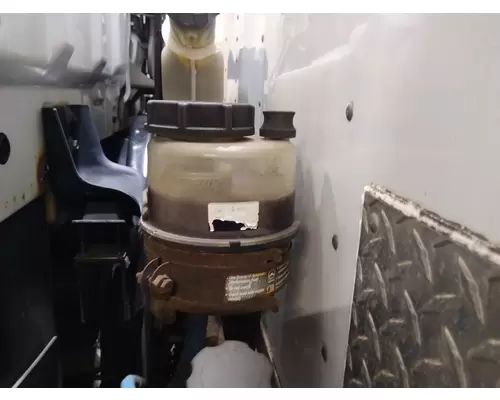 GMC T7500 POWER STEERING RESERVOIR