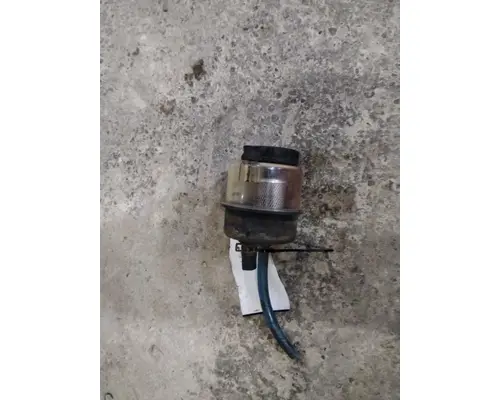 GMC T7500 POWER STEERING RESERVOIR