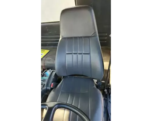 GMC T7500 Seat, Front