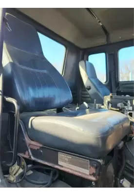 GMC T7500 Seat, Front