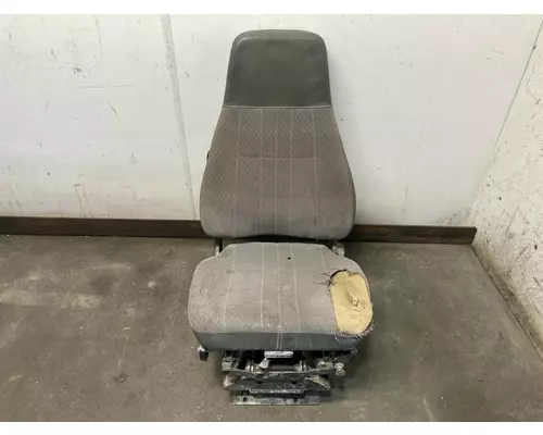 GMC T7500 Seat (Air Ride Seat)