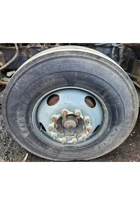 GMC T7500 Spindle / Knuckle, Front