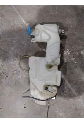 GMC T7500 WINDSHIELD WASHER RESERVOIR
