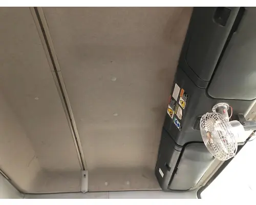 GMC T7 Body, Misc. Parts