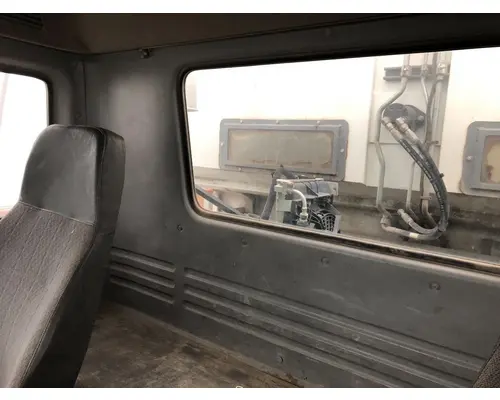 GMC T7 Cab Misc. Interior Parts