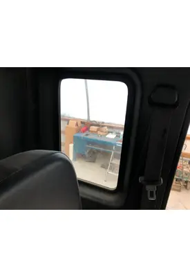 GMC T7 Door Glass, Front