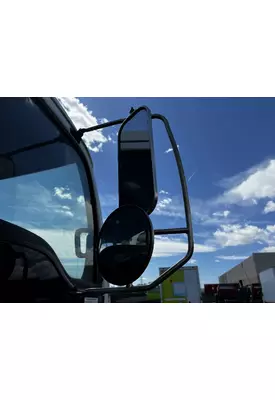 GMC T7 Mirror (Side View)