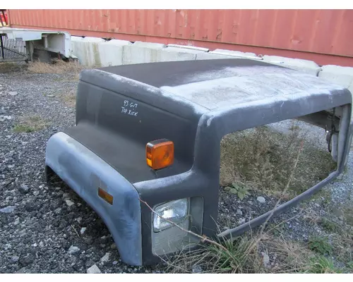 GMC TOP KICK Hood