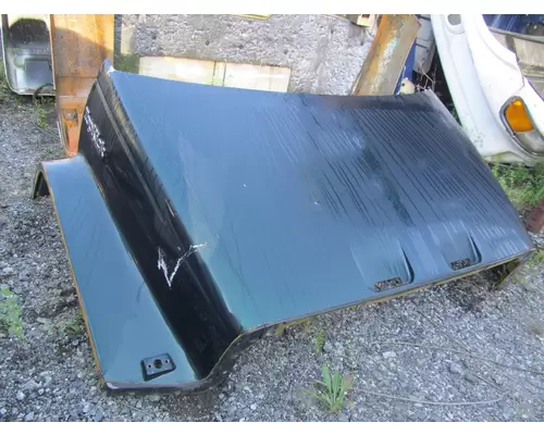 GMC TOP KICK Hood