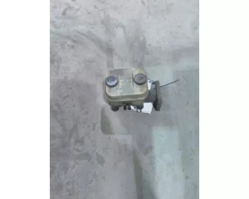 GMC TOPKICK C6000 BRAKE MASTER CYLINDER