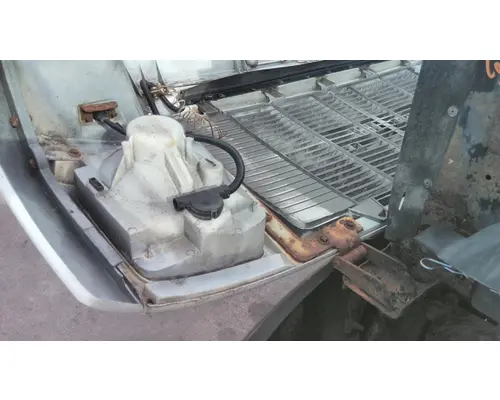 GMC TOPKICK C7000 1990-2002 HOOD