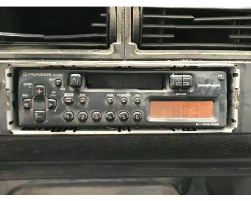 GMC TOPKICK AV Equipment