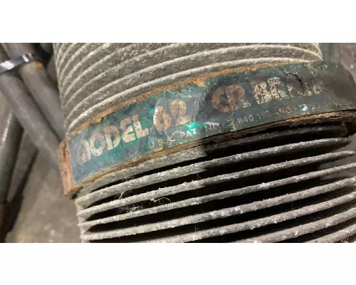 GMC TOPKICK Air Dryer