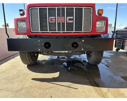 GMC TOPKICK Bumper Assembly, Front