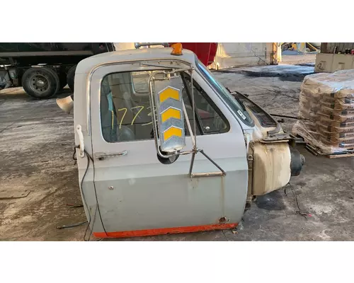 GMC TOPKICK Cab Mount